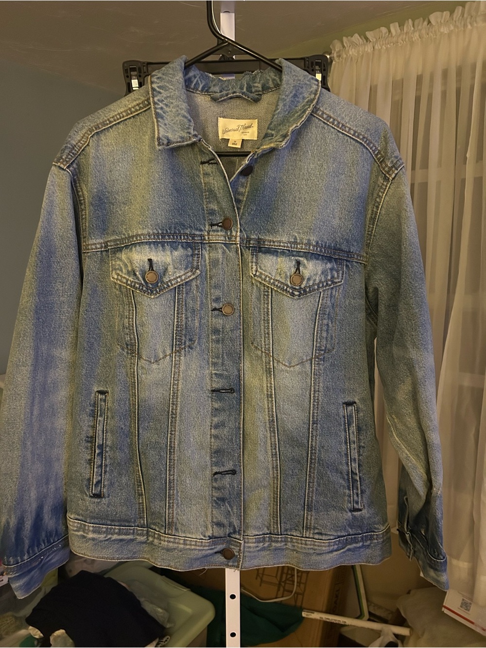 Universal Threads Washed Blue Denim Jacket